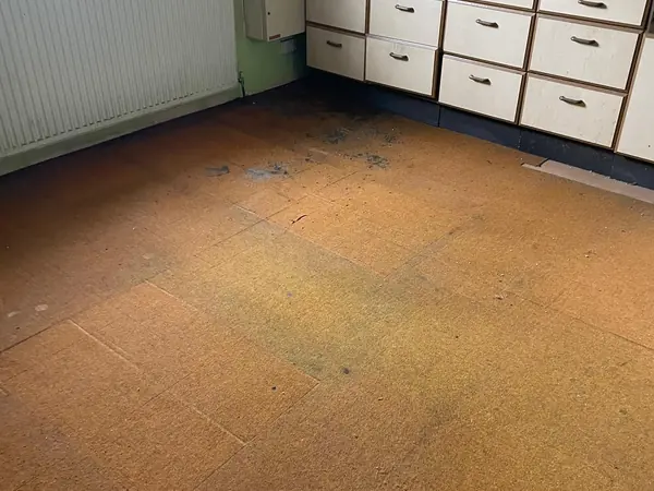 The same rooms emptied, floors clear