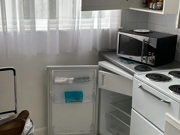 Furnished house before a probate clearance